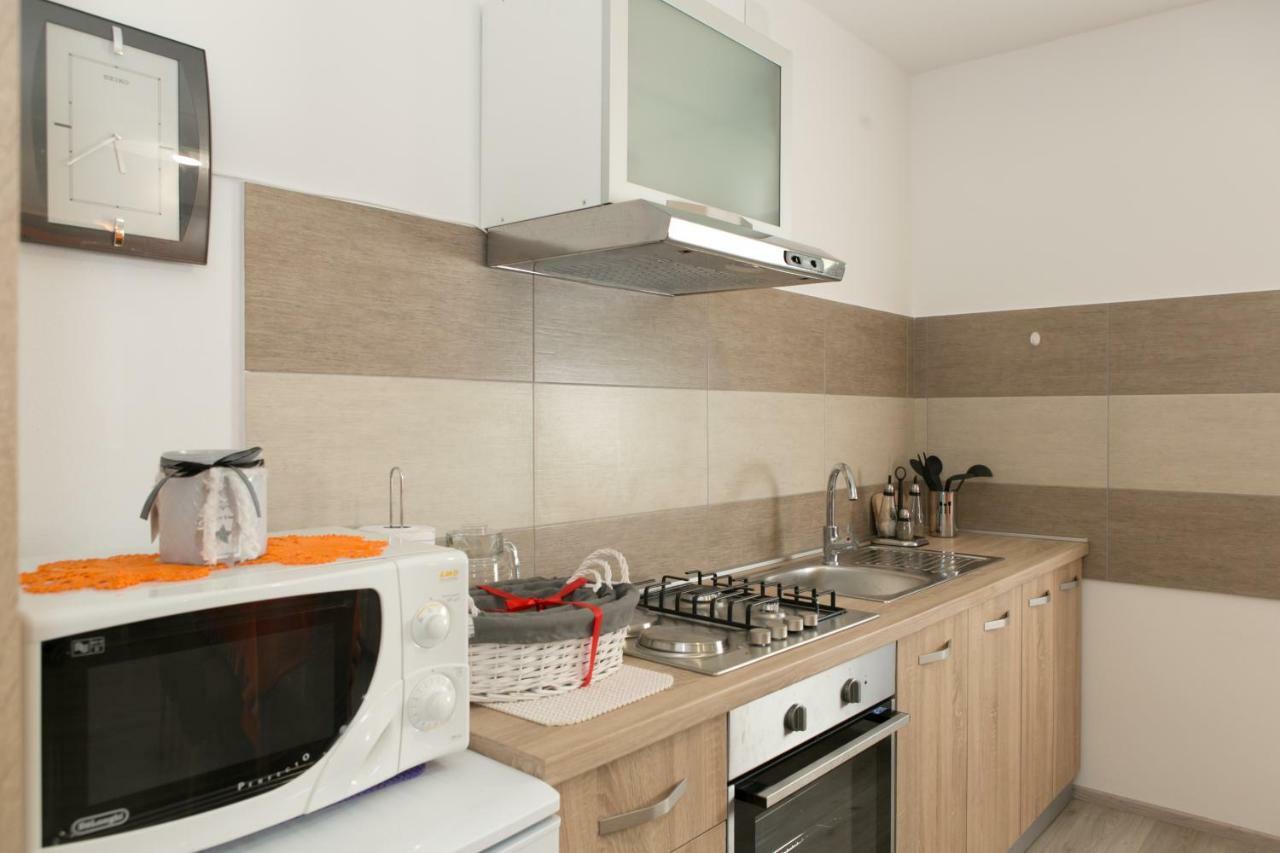 Apartman Lori Otočac Eksteriør bilde